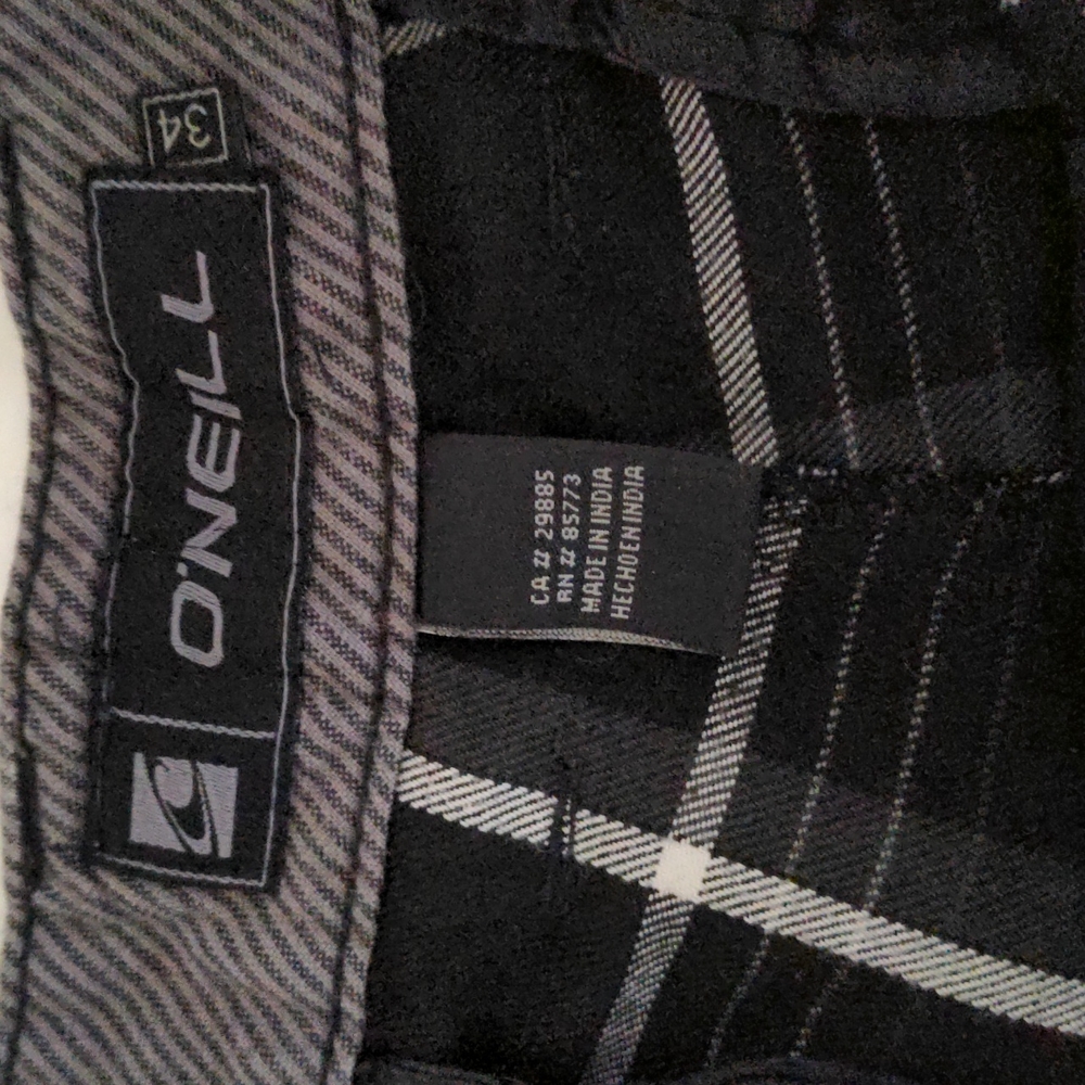 Plaid O'Neil Shorts - Picture 7 of 7